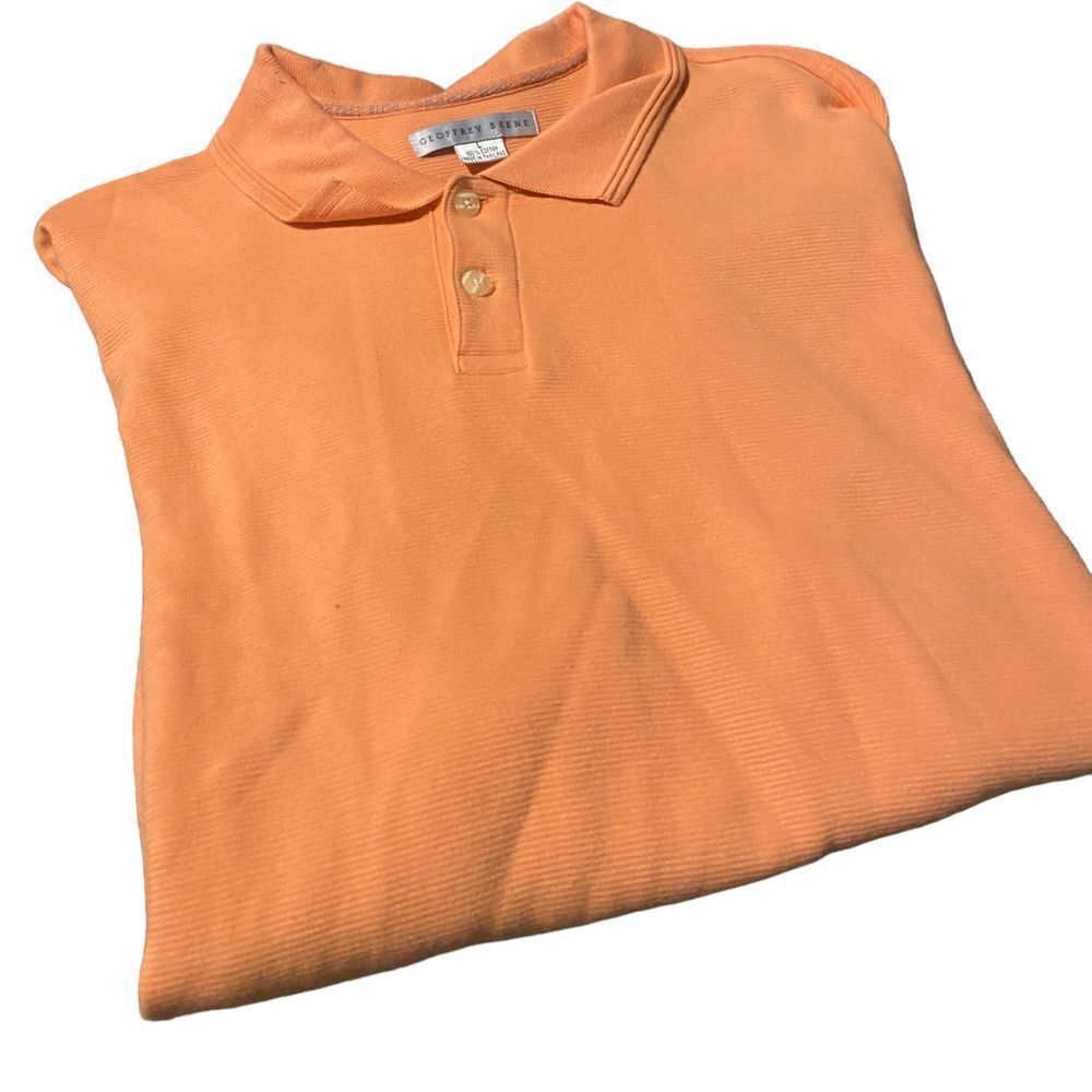 Geoffrey Beene size large collared short  sleeved shirt great condition
